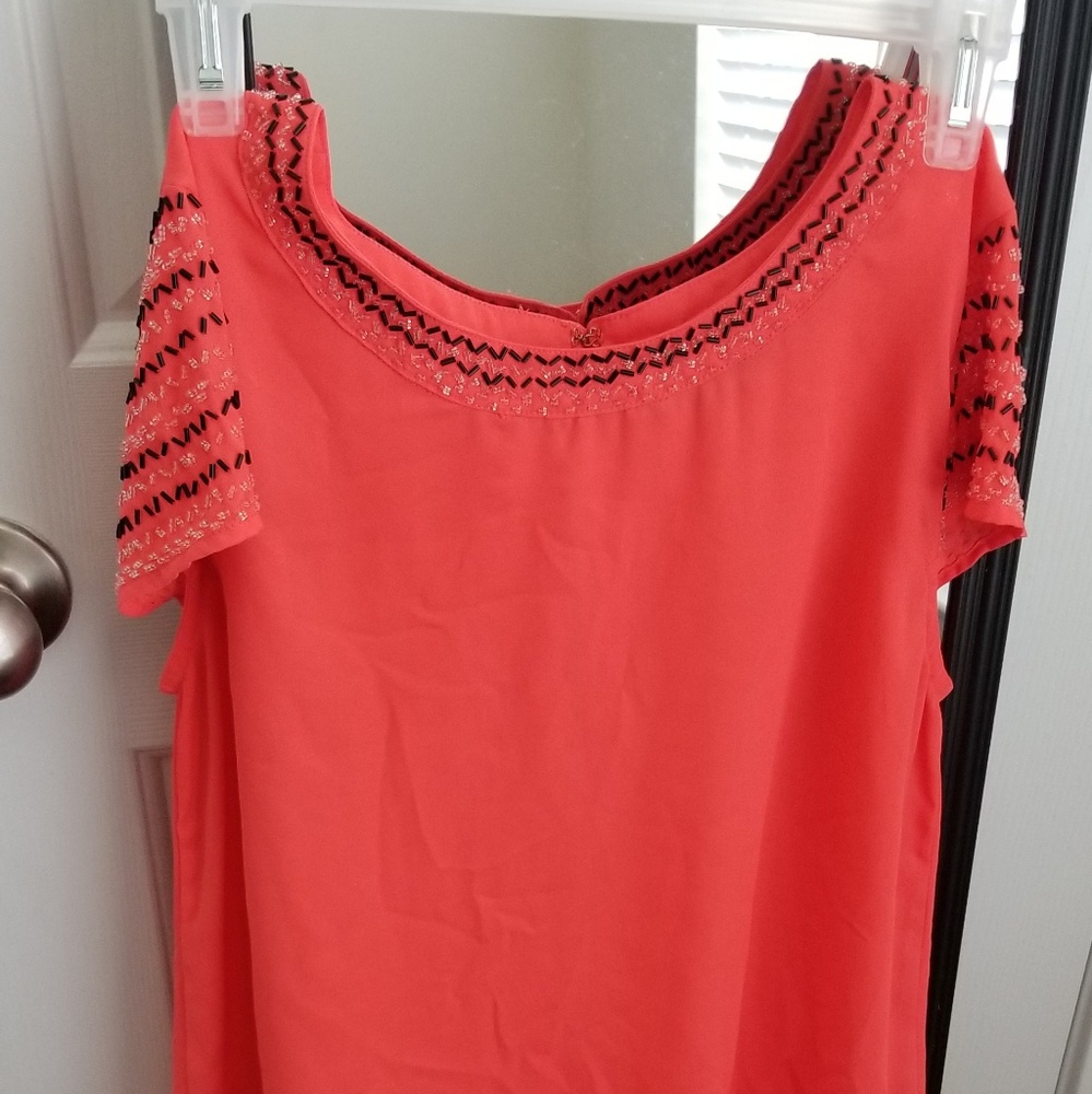 Blouse - Picture 2 of 3